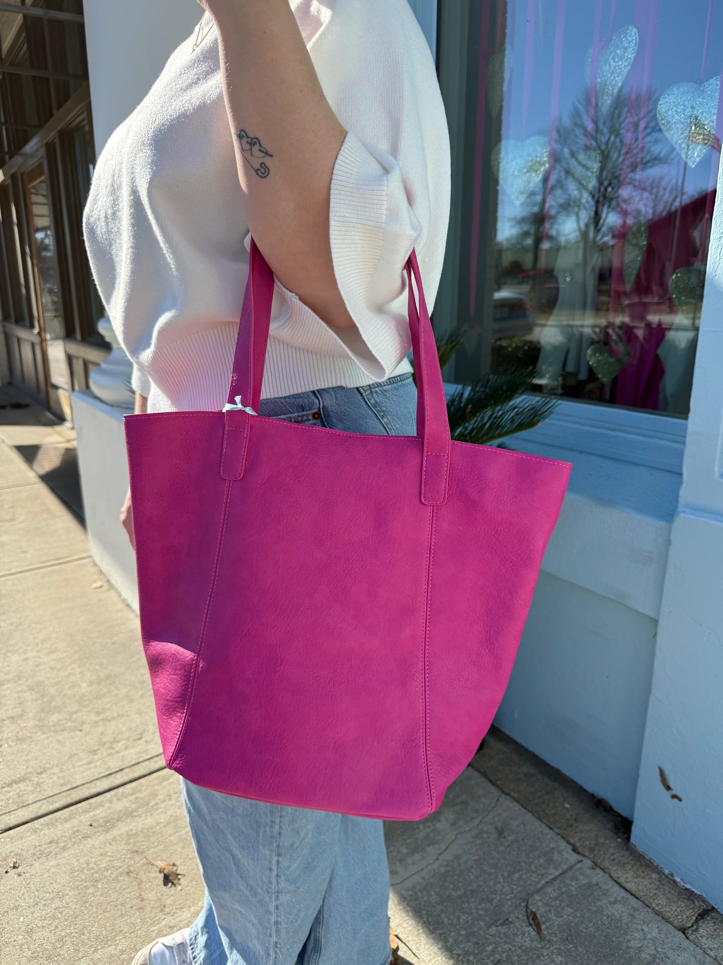 Vida Carryall Tote- Magenta