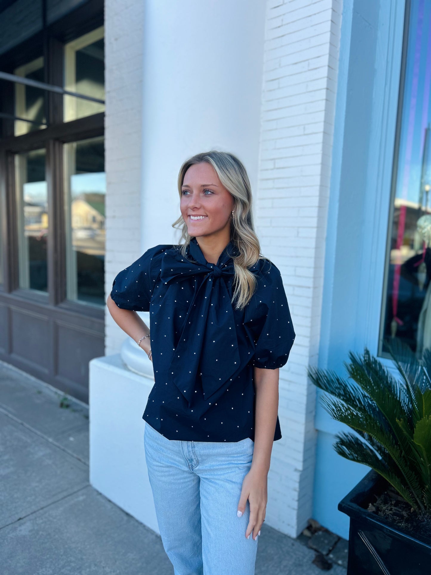 The Ryan Bow Top - Navy