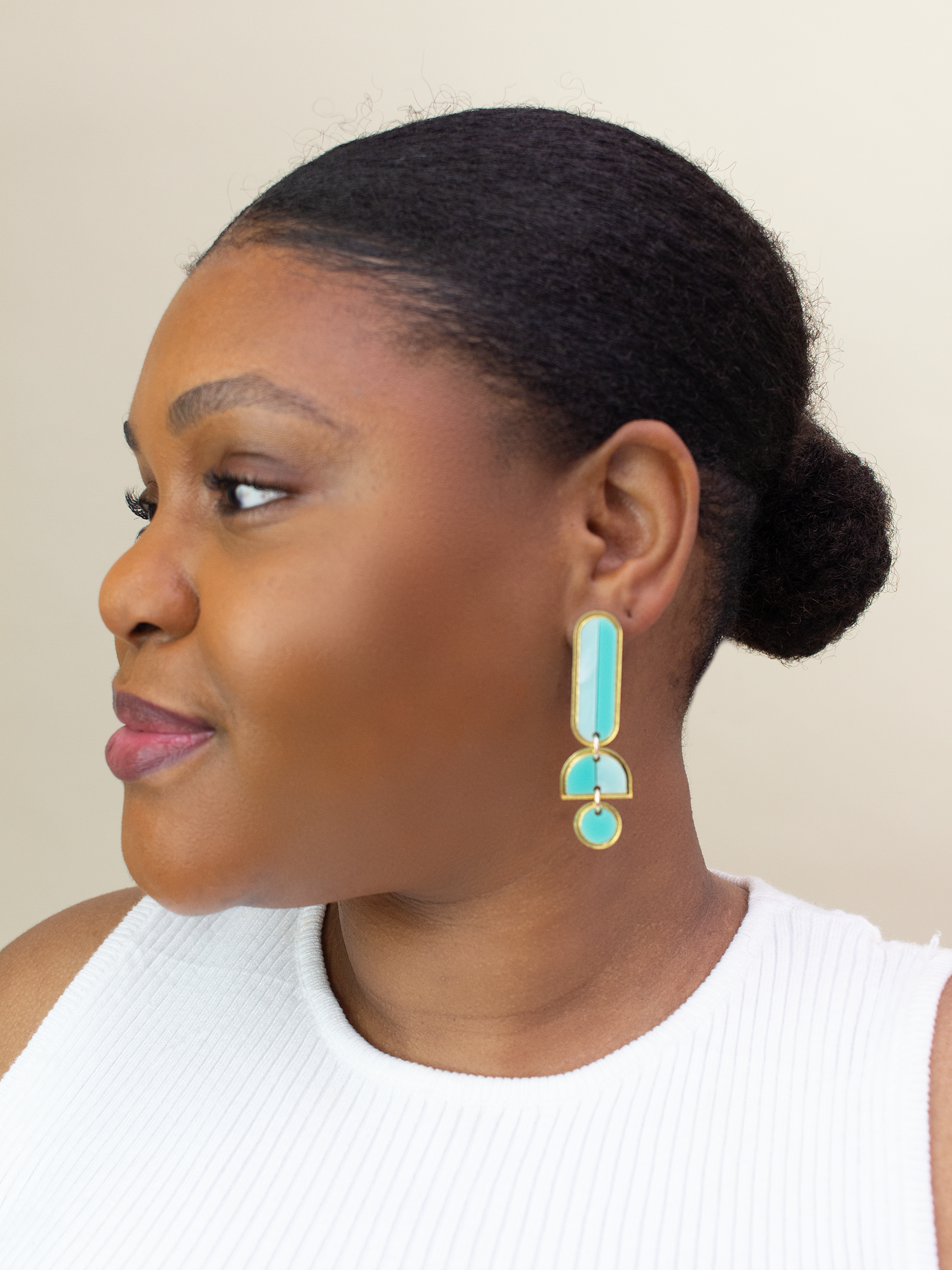 Lanie - Turquoise Dangle Earrings