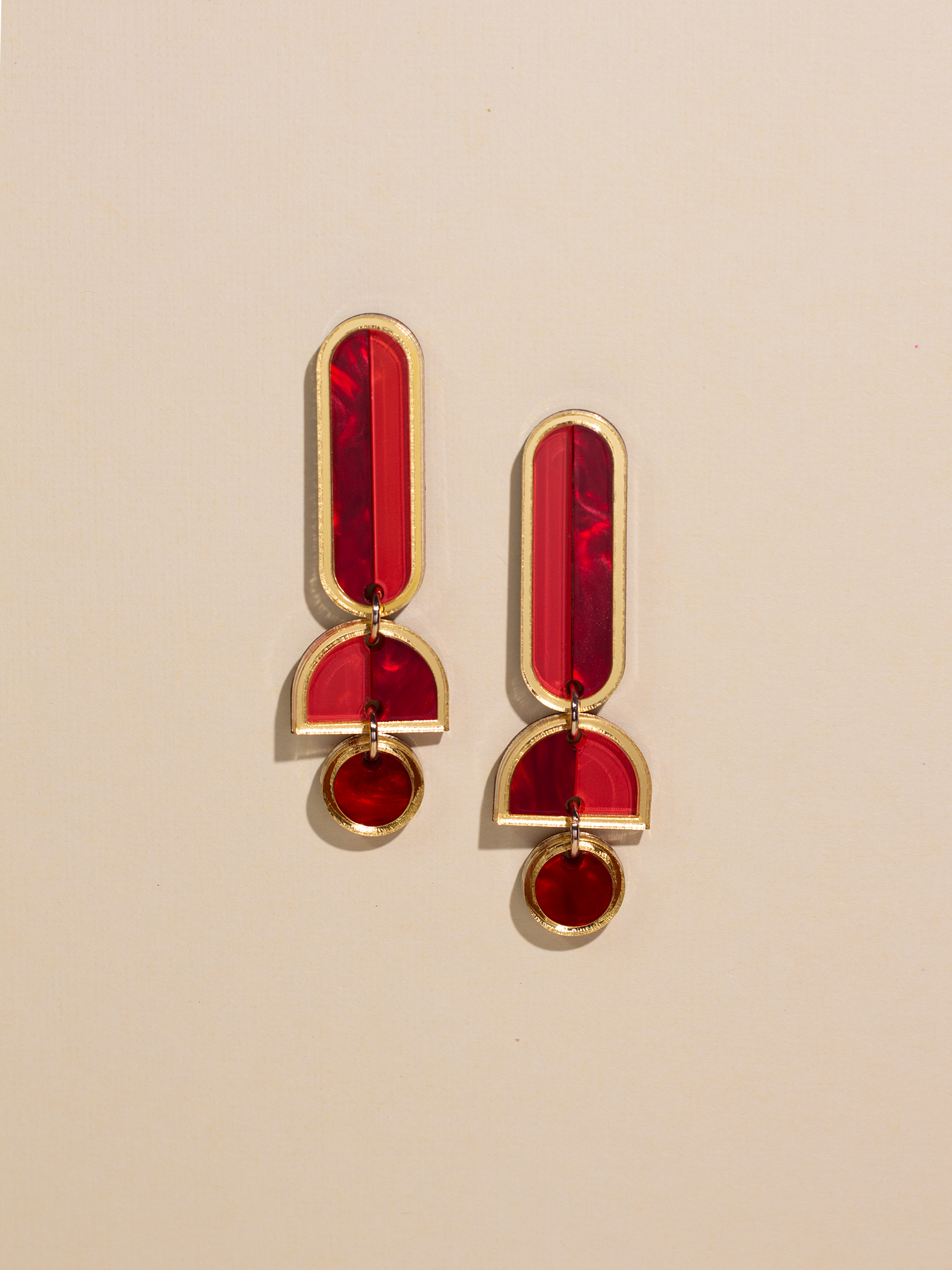 Lanie - Red Dangle Earrings
