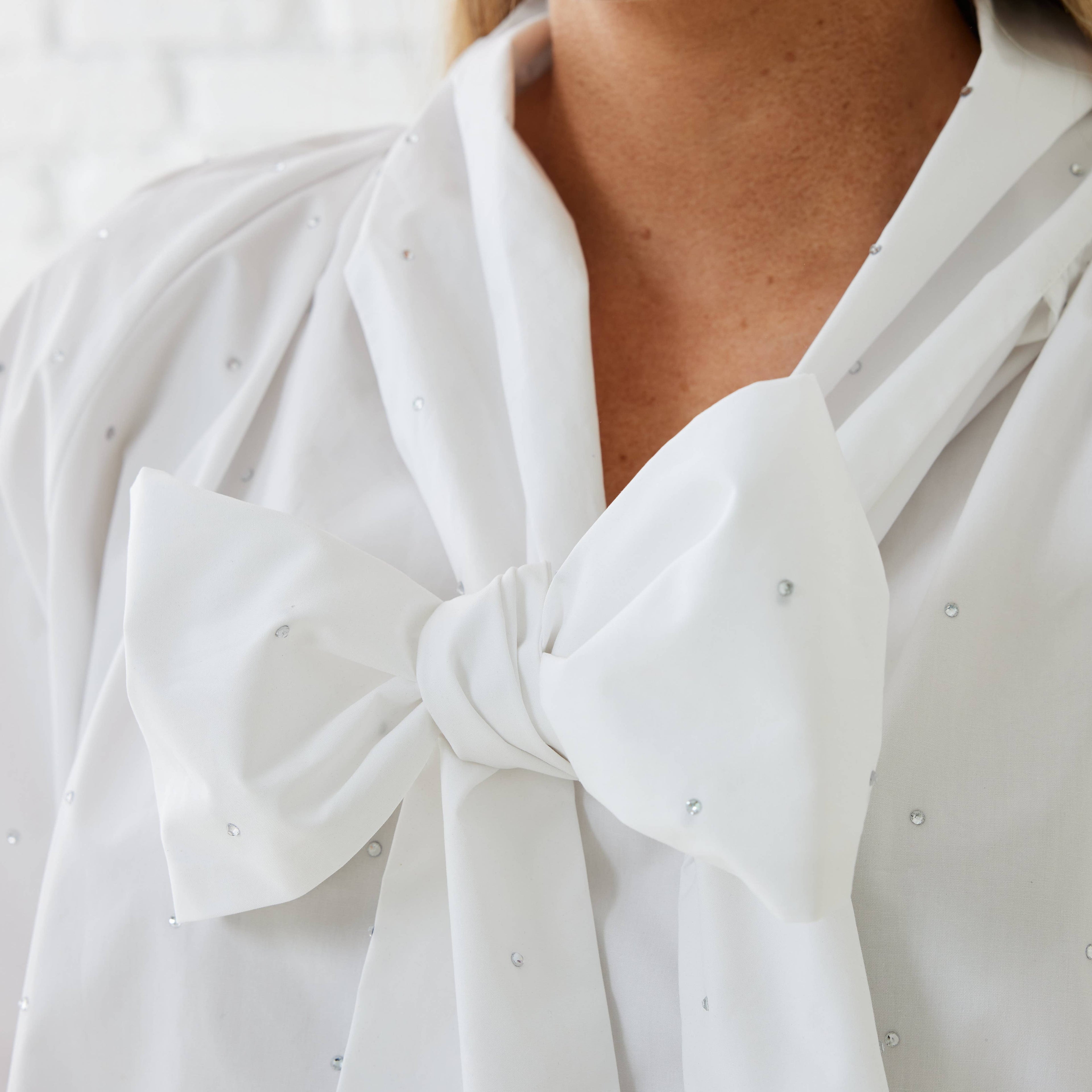 The Ryan Bow Top - White