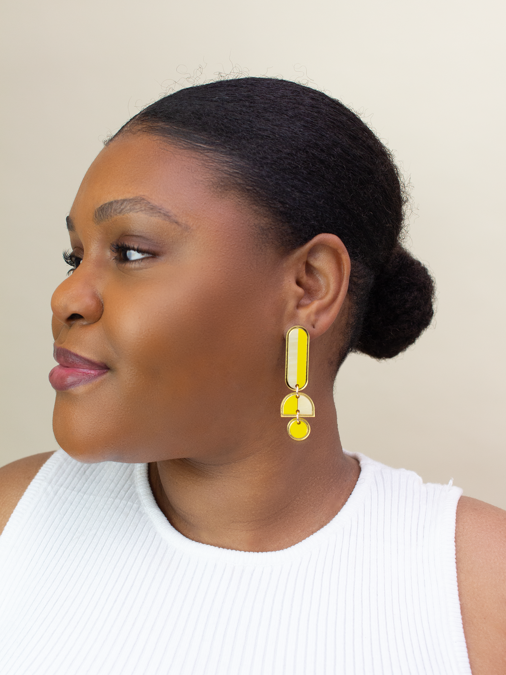 Lanie - Yellow Dangle Earrings