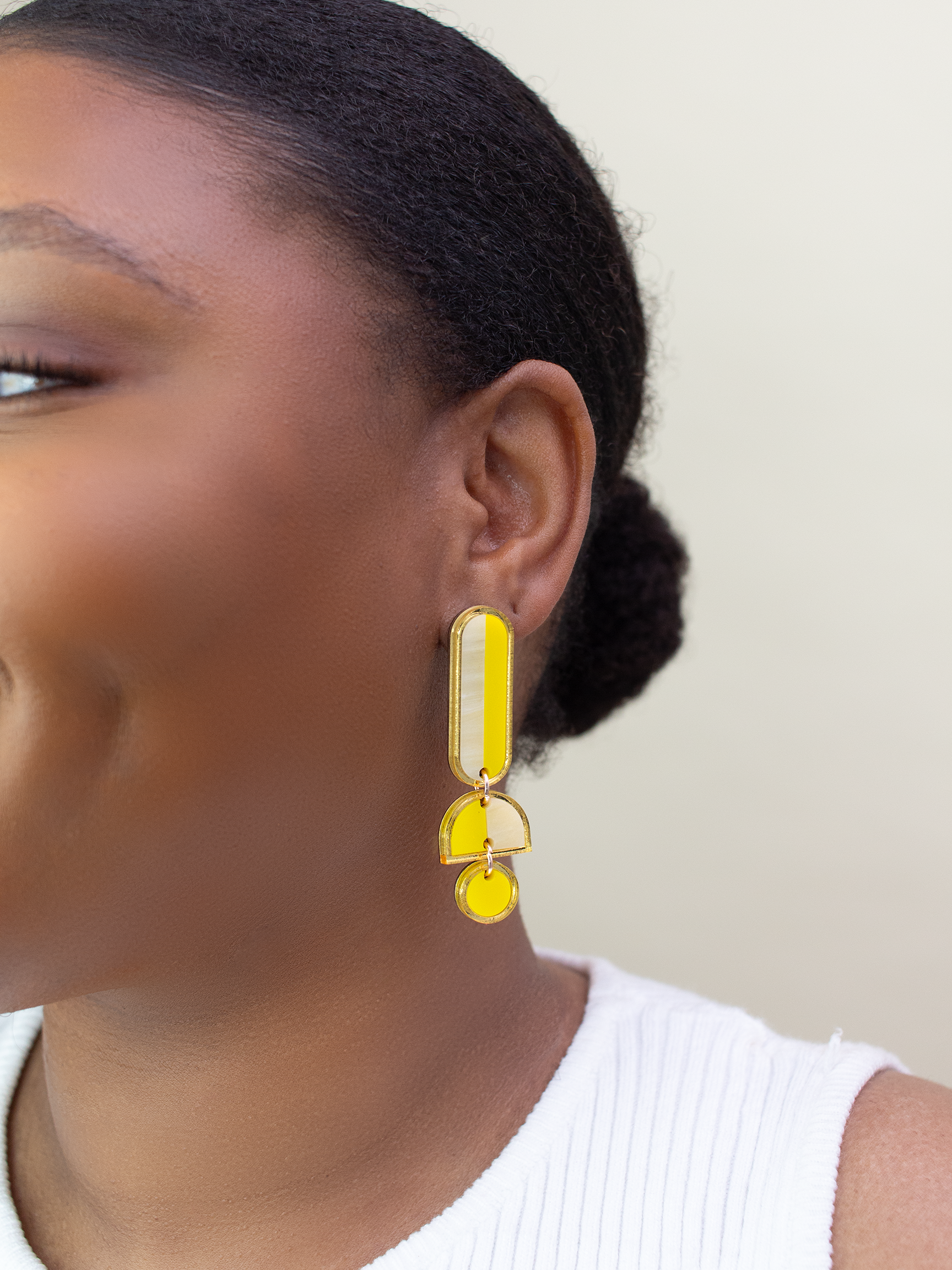 Lanie - Yellow Dangle Earrings