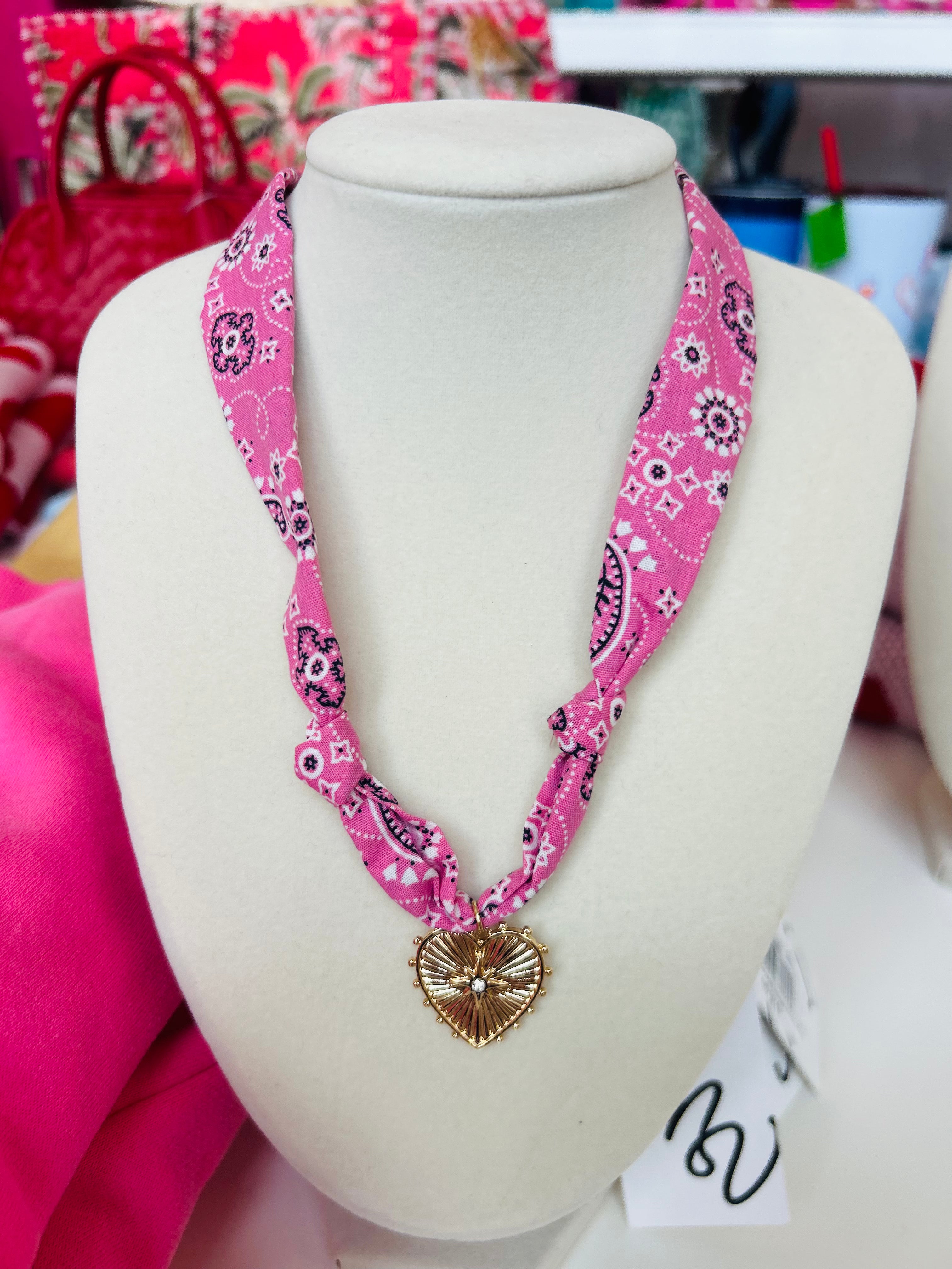 The Faith Heart Scarf Necklace- Pink