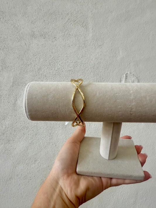 Ribbon Design Cuff - Gold