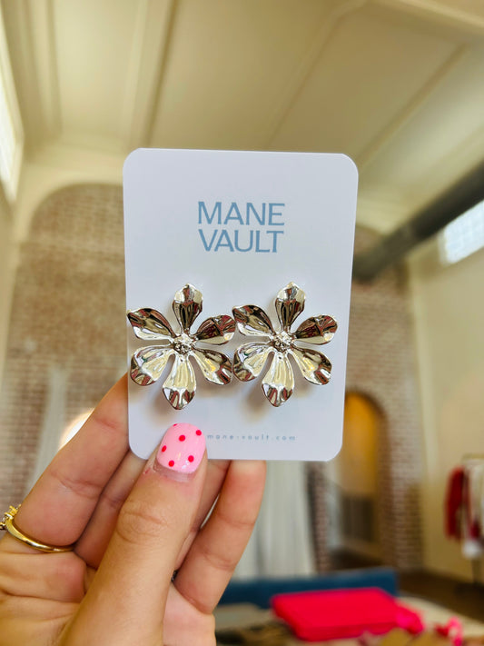 The Flower Metal Earrings