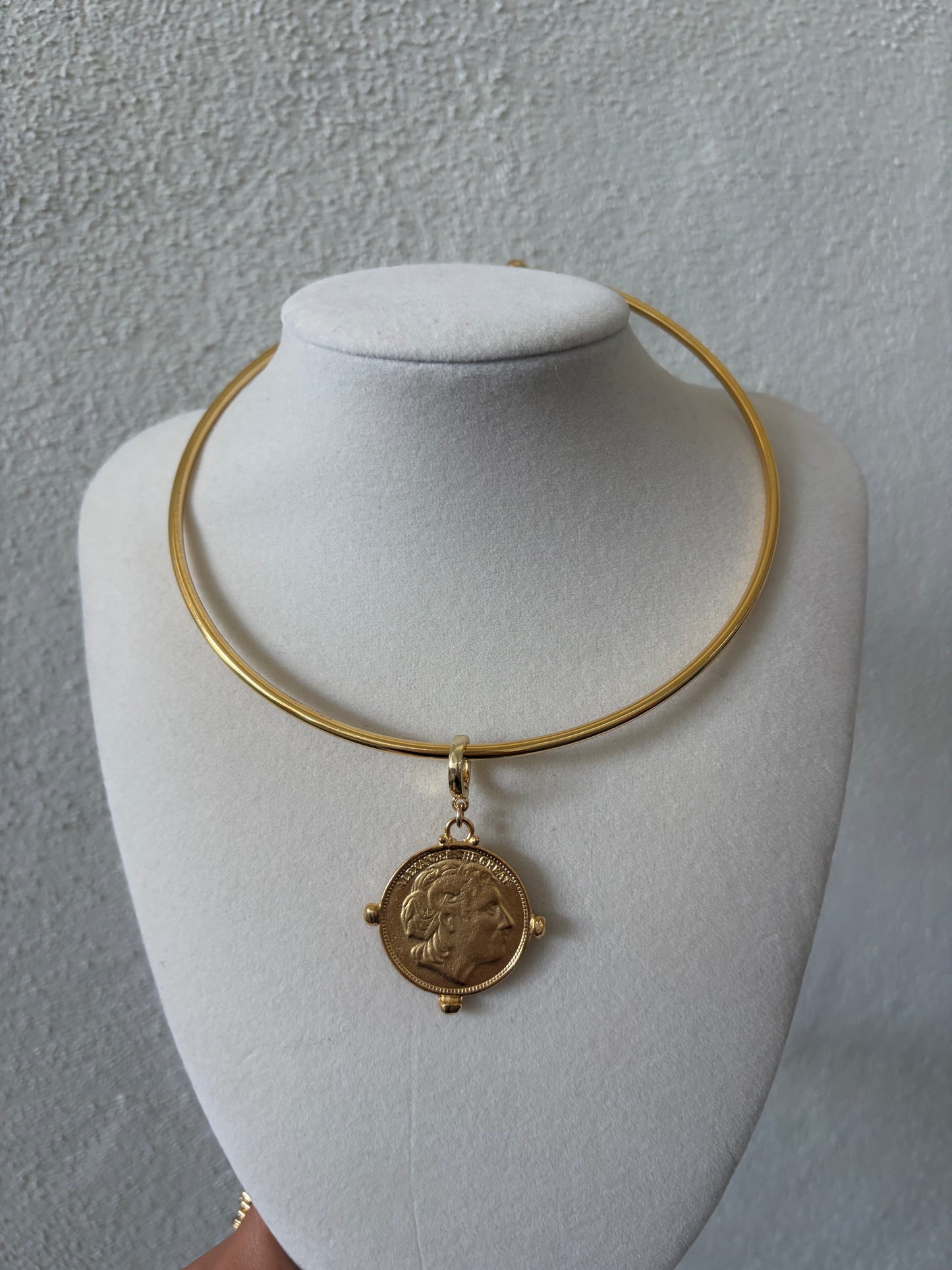Knotty Bling - Coin