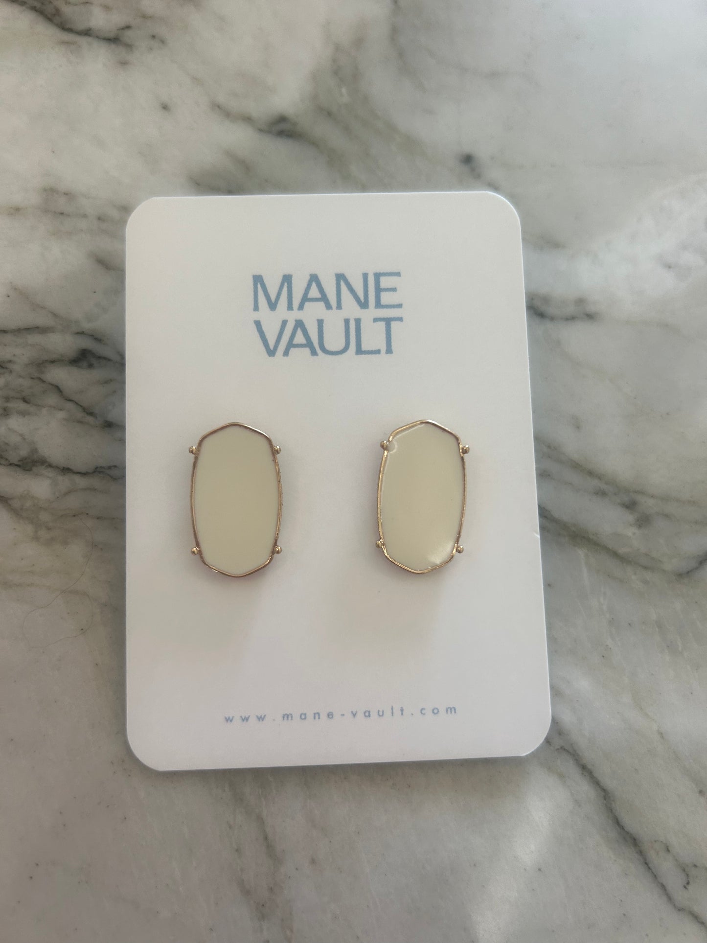 The Quatrefoil Studs- White