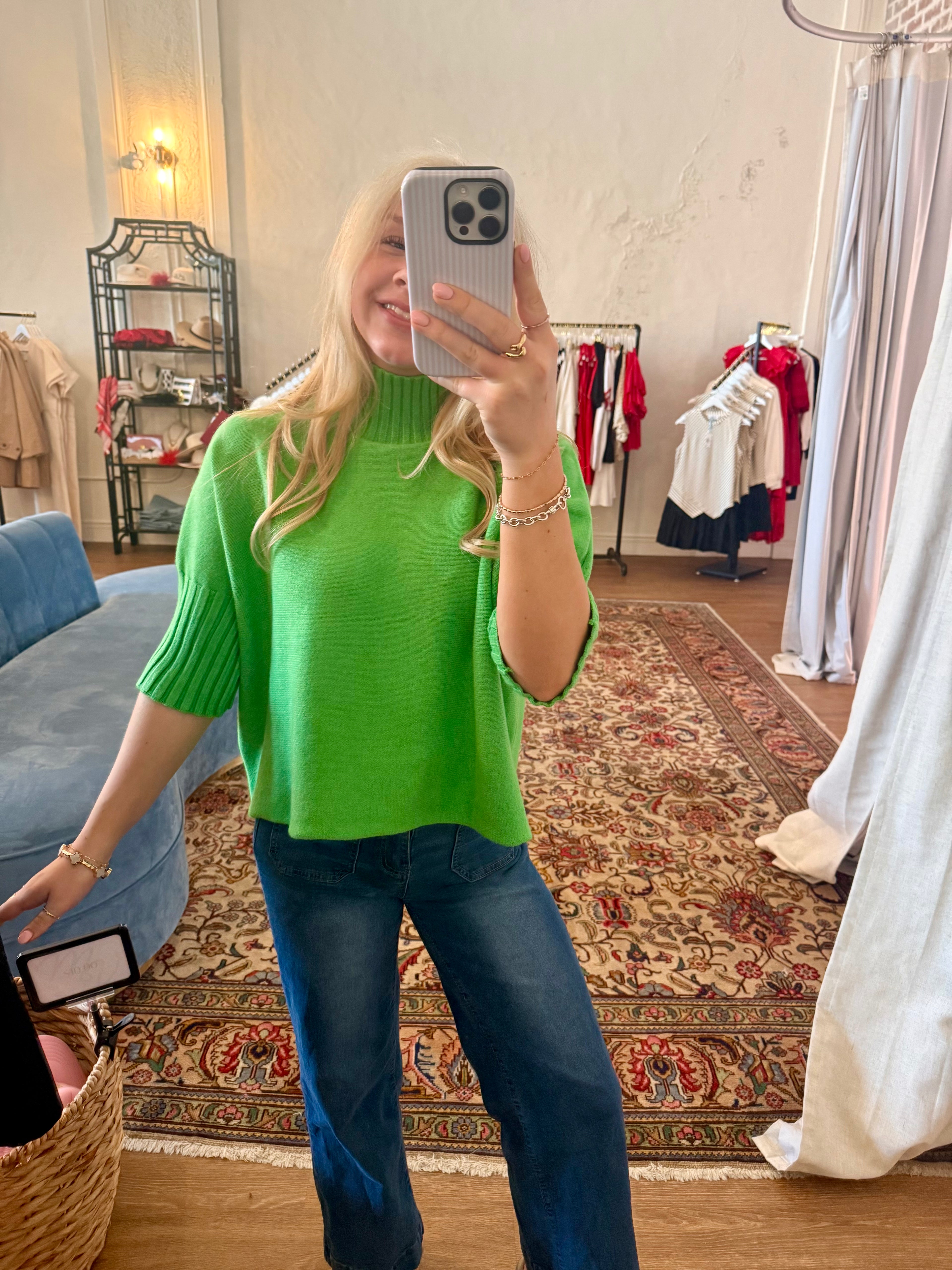 The Remi Sweater - Green