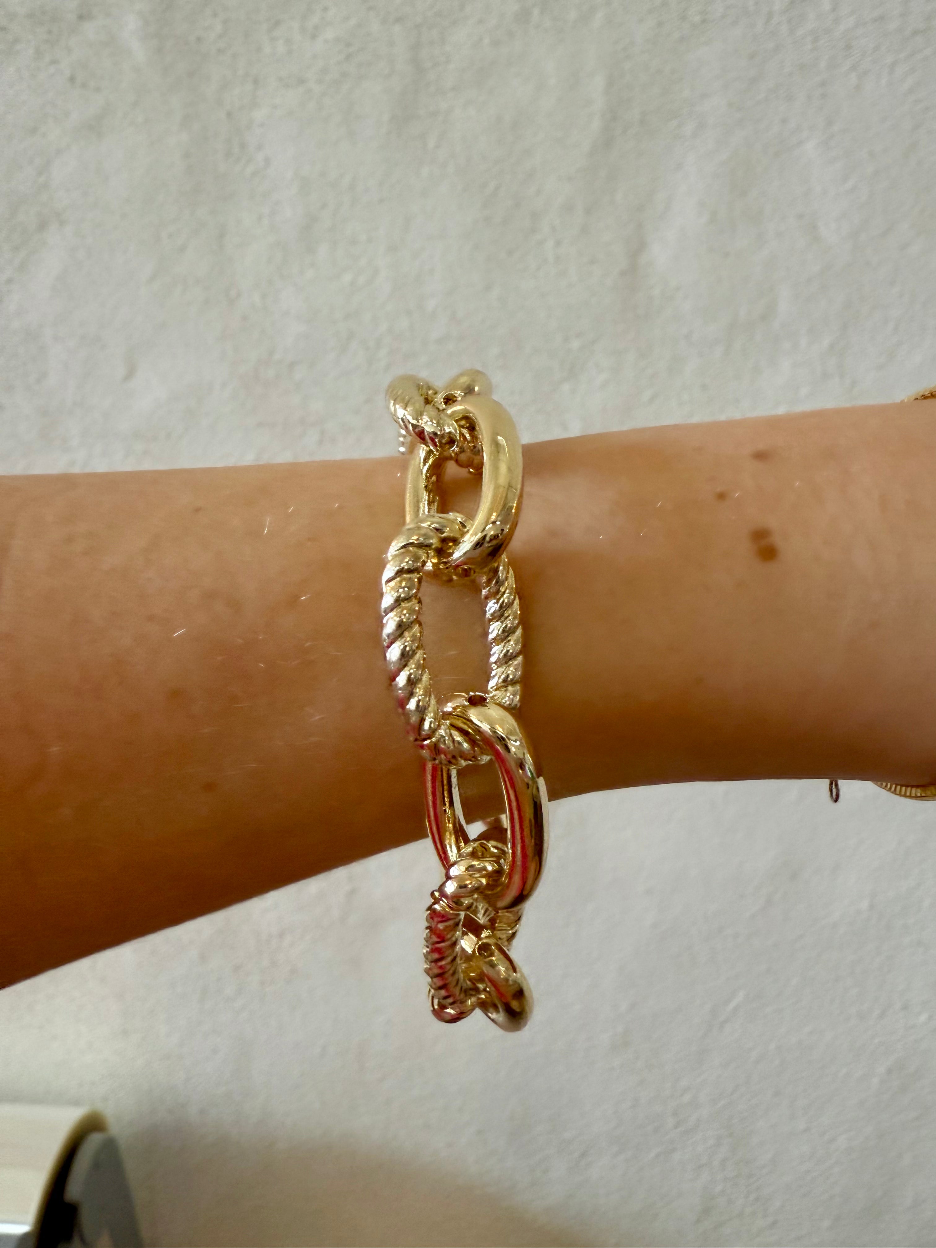 Textured Knox Magnet Bracelet