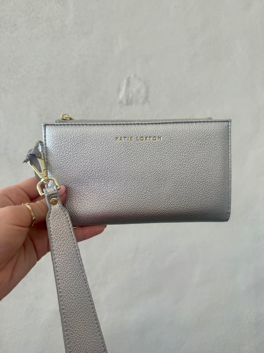 Zana Wristlet Purse- Silver