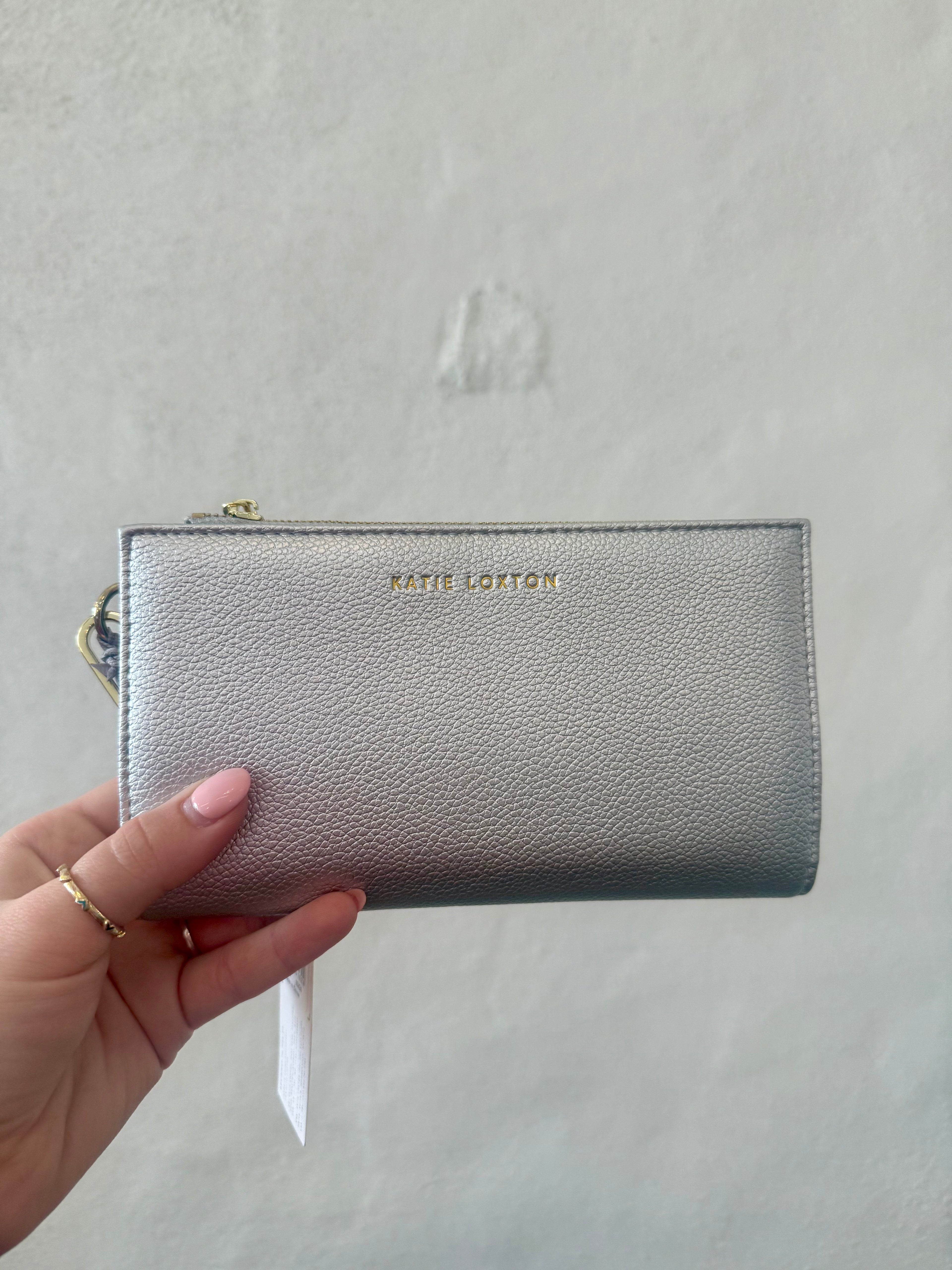 Zana Wristlet Purse- Silver