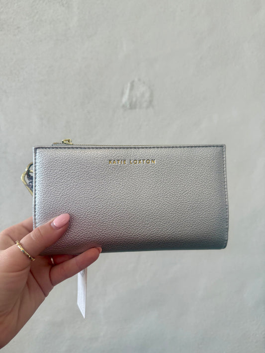 Zana Wristlet Purse- Silver