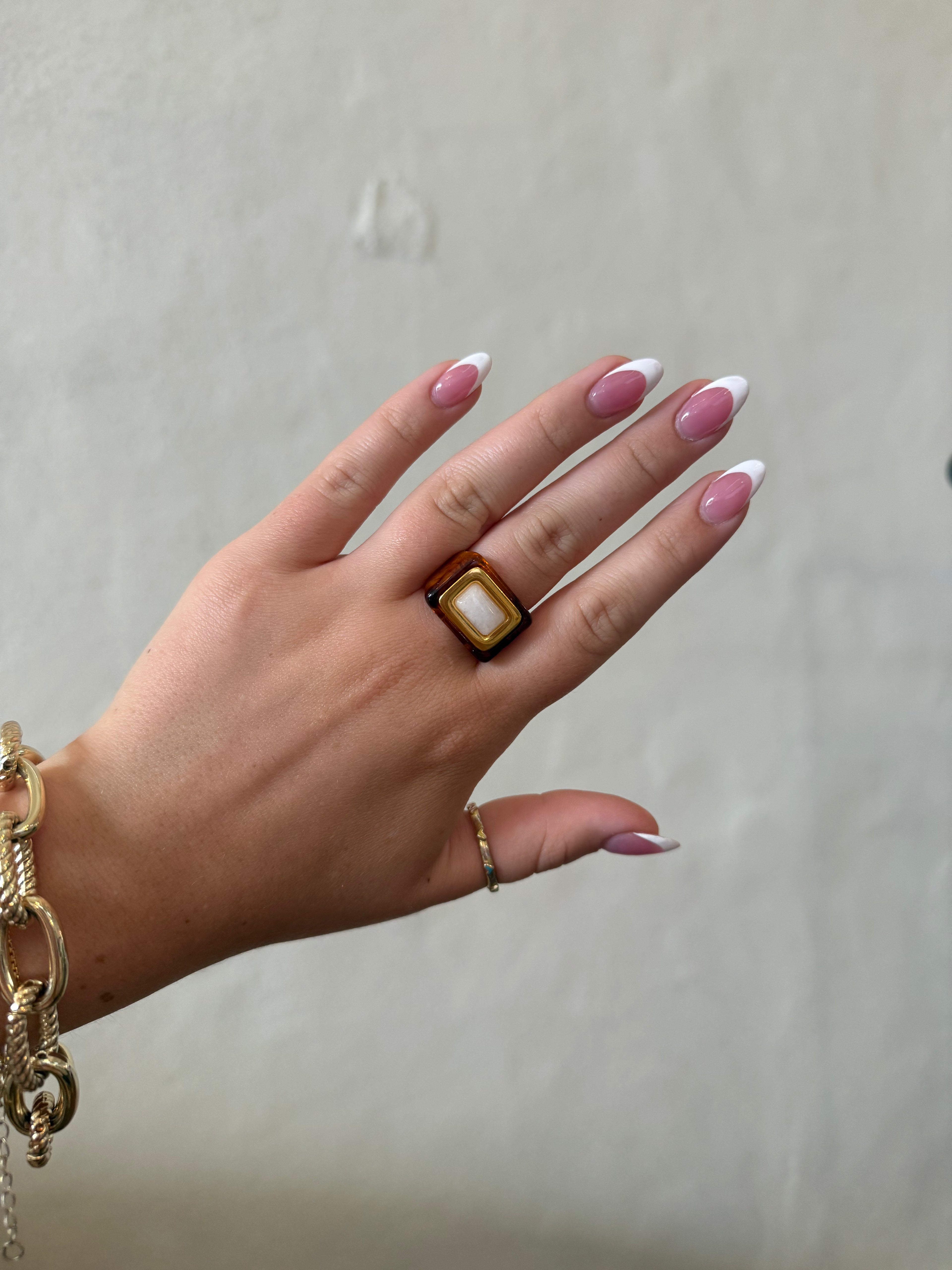 Lucas Jack Tortoise/White Quartz Ring