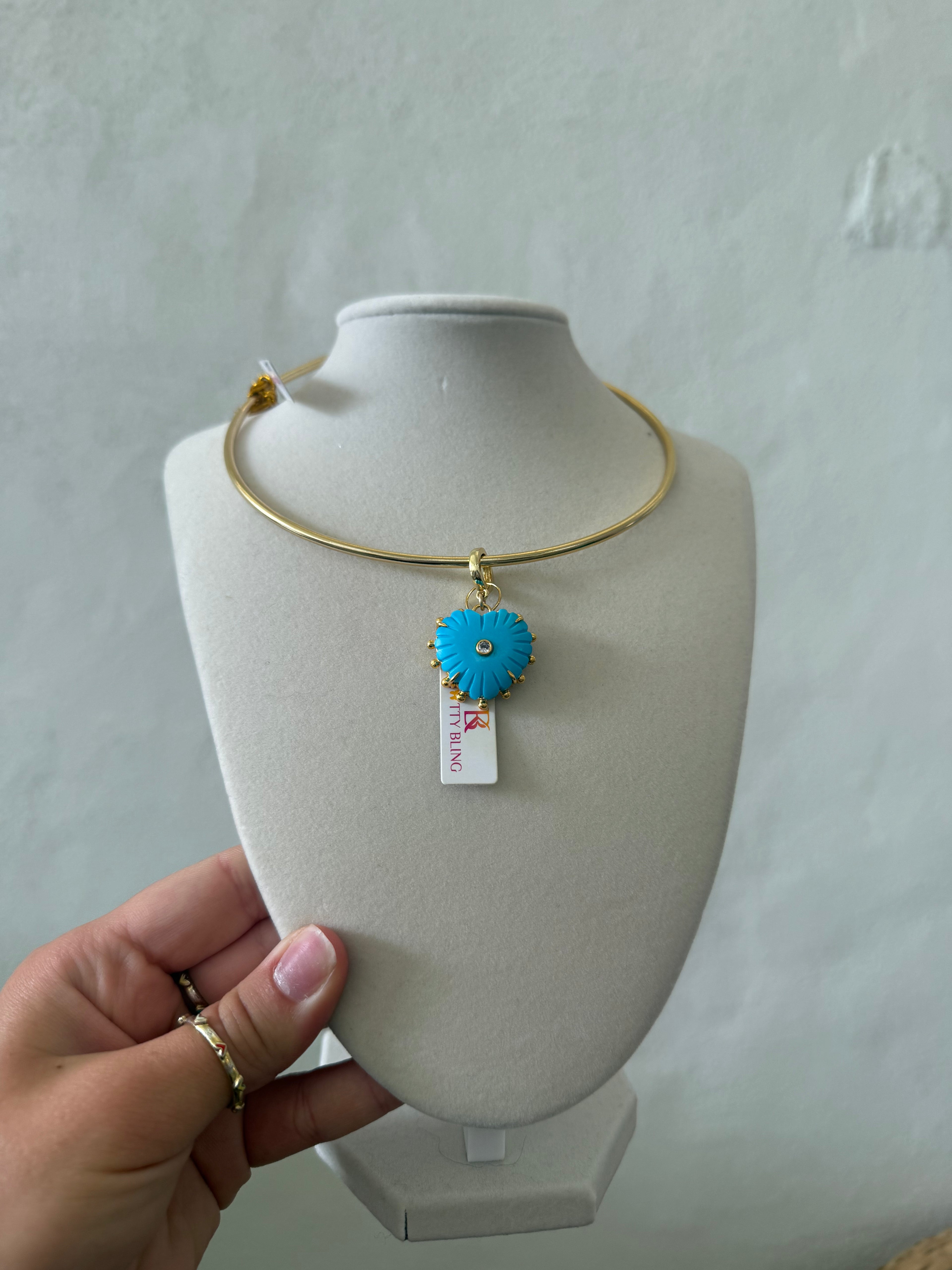 Knotty Bling - Turquoise Carved Heart