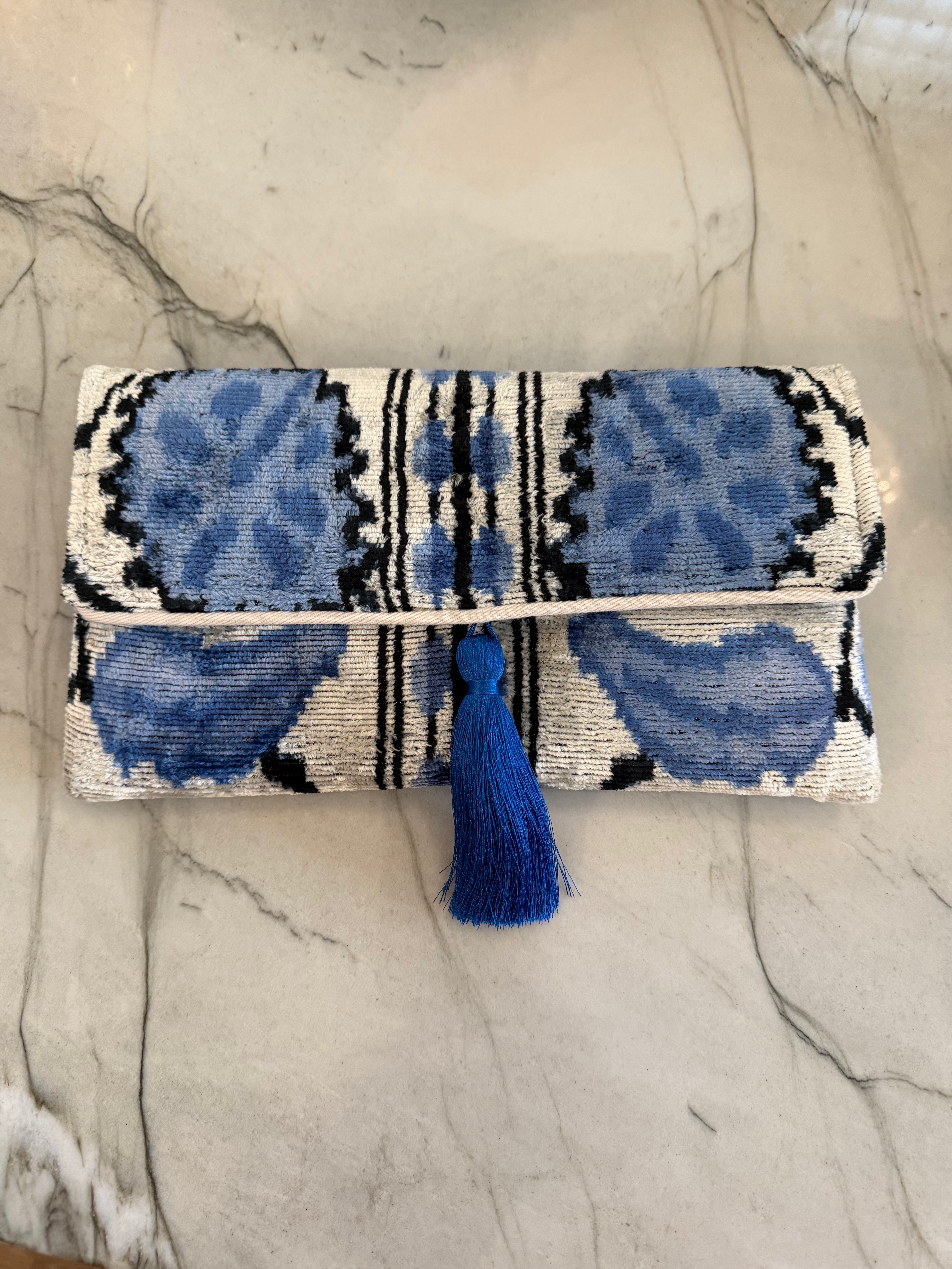 The Blaire Clutch - Sapphire Night