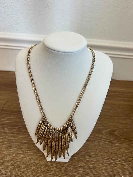 The Feathered Necklace