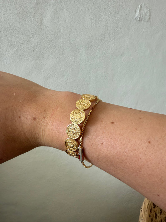 The Textured Circle Cuff