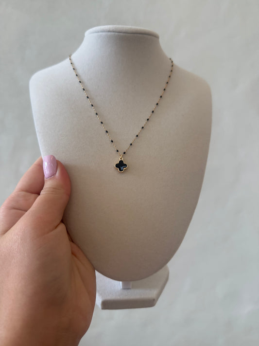 The Clover Beaded Necklace- Black