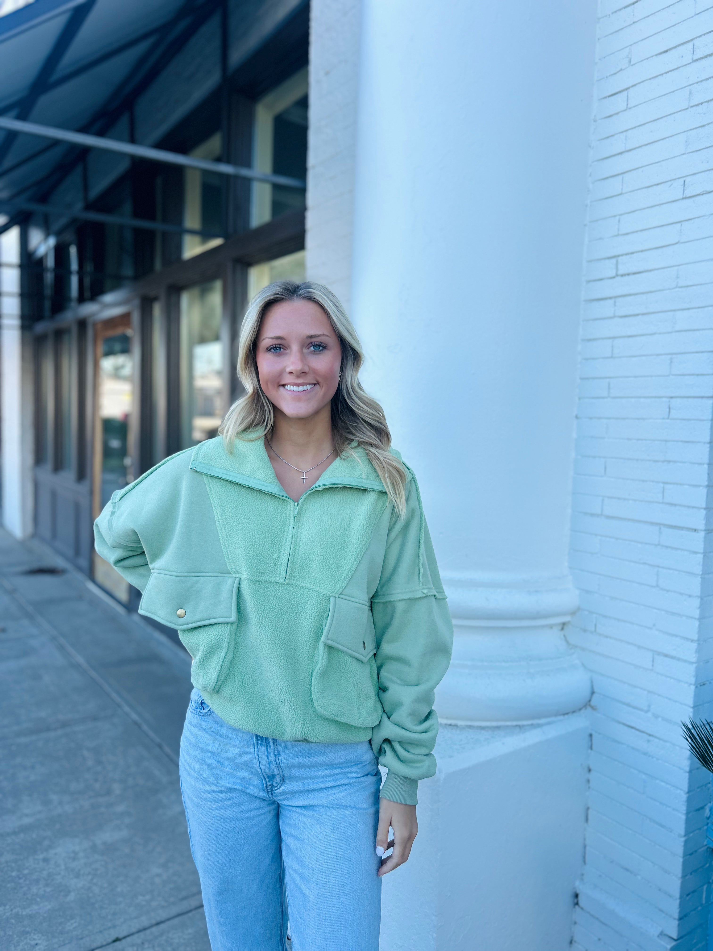 The Carter Pullover - Green