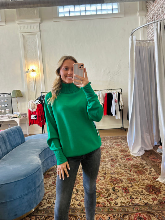 The Maci Turtleneck- Green