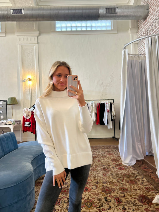 The Maci Turtleneck - White