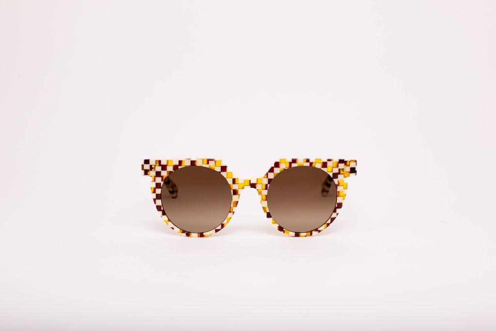 SARDINE - Aster - Toasted Moxie Round Checkered Sunglasses