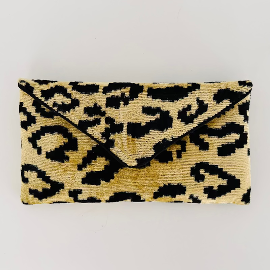 The Merit Clutch - Leopard Lily