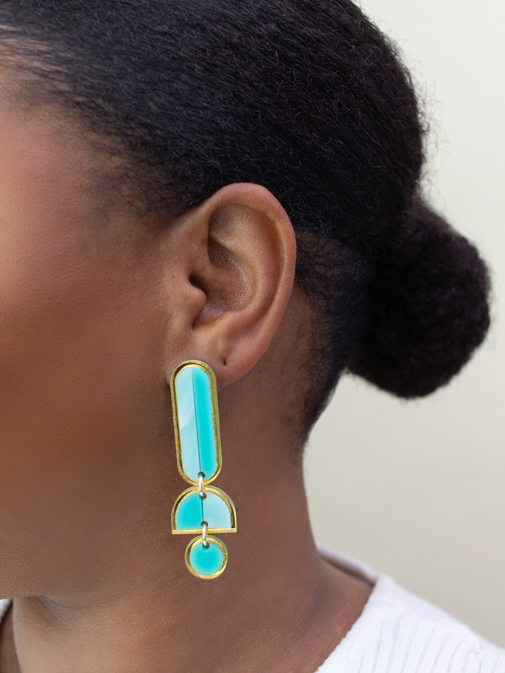 Lanie - Turquoise Dangle Earrings