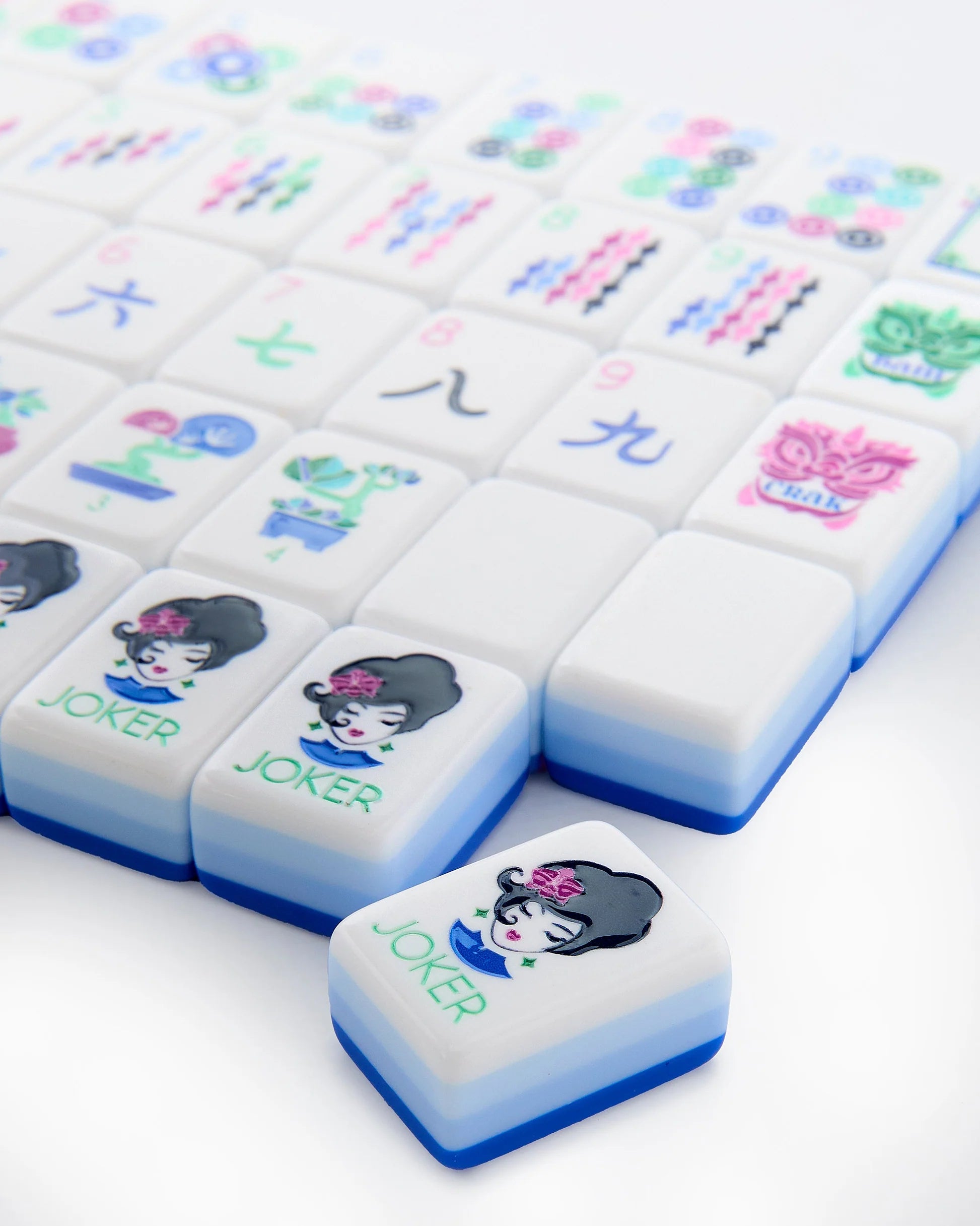 Lola Mahjong Tile Set